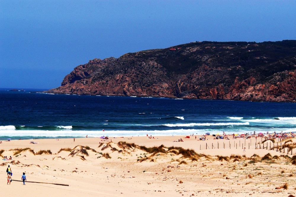 فندق Parque De Campismo Orbitur Guincho كاسكايس المظهر الخارجي الصورة